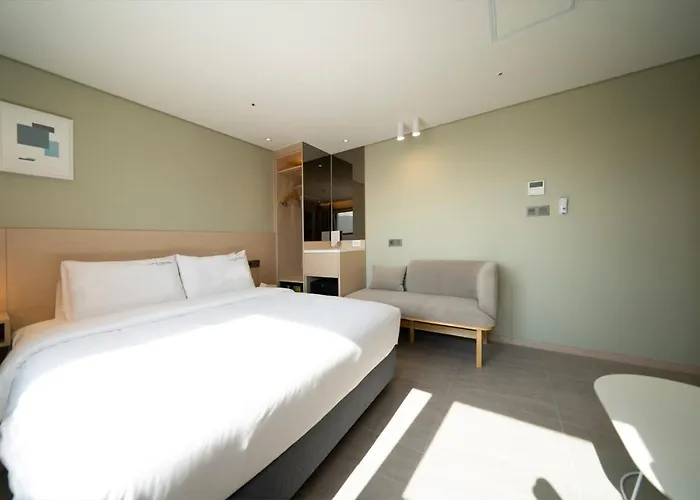 Nampo Ocean2heaven Hotel& Hotel 3*