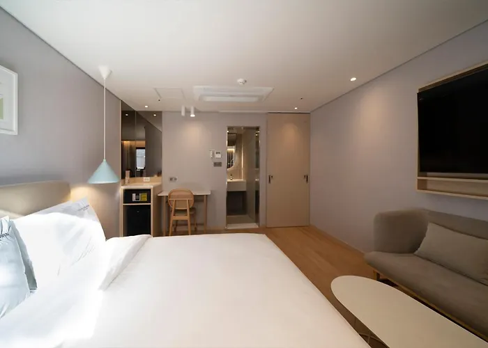 Nampo Ocean2heaven Hotel& Hotel Pusan