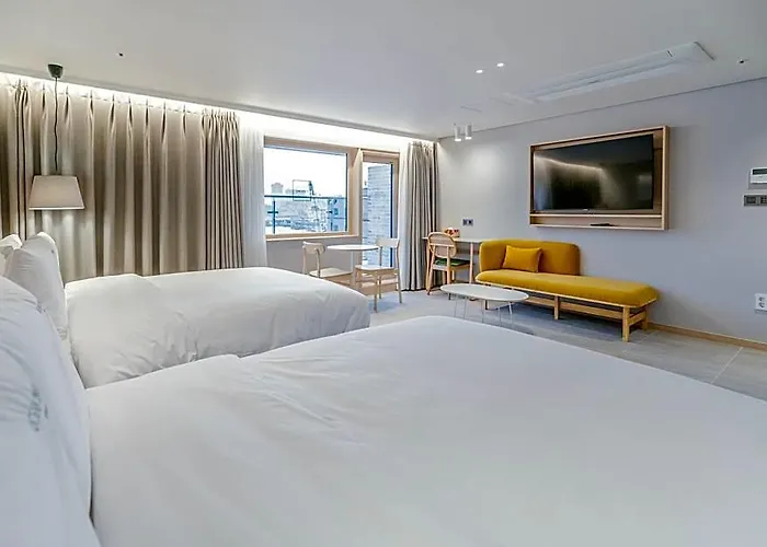 Nampo Ocean2heaven Hotel& Hotel Pusan