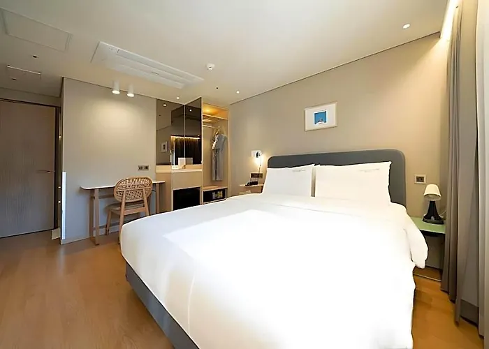 Nampo Ocean2heaven Hotel& Pusan